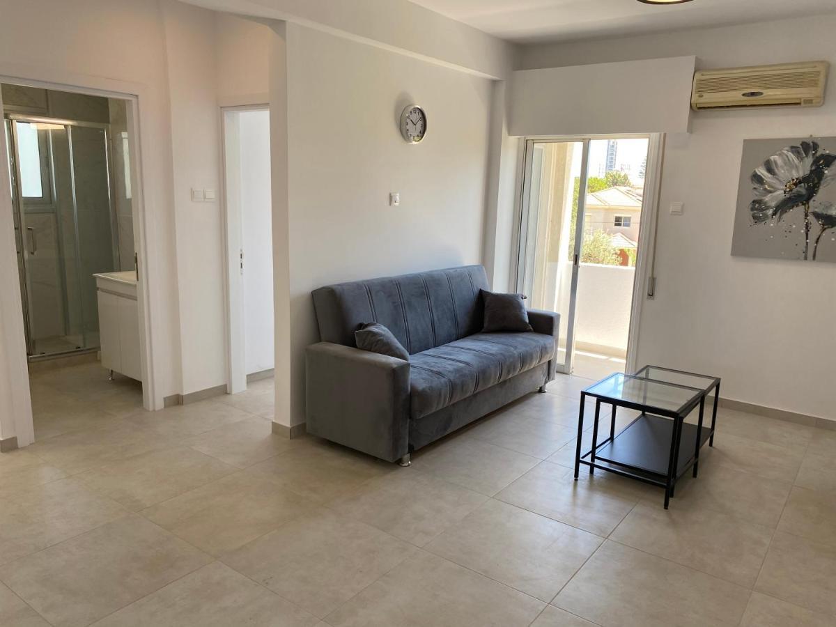 1-bedroom With View Apartment